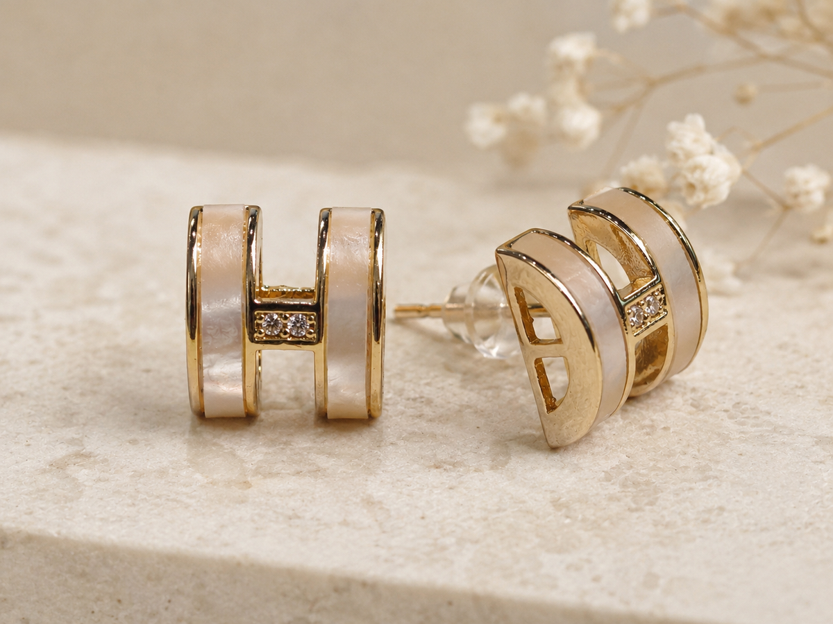 Ivory H Studs Earing